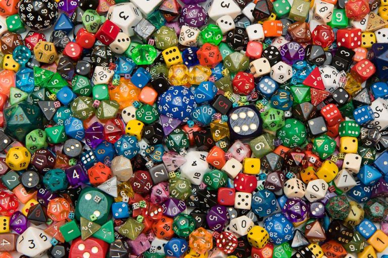 Des Roles Dés de Jeu de Rôle - Le Guide Complet de A à Z | Le rôliste